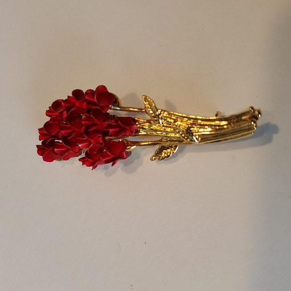 1960's Joseph Warner Rose Bouquet Goldtone Brooch marked W - Picture 7 of 7